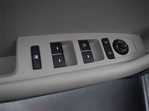 Used 2015 Hyundai Sonata SE image 9