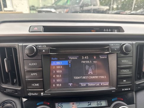 Used 2018 Toyota RAV4 XLE image 6