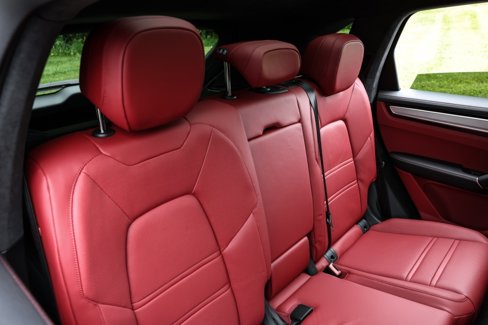 Used 2023 Porsche Cayenne Turbo S image 52