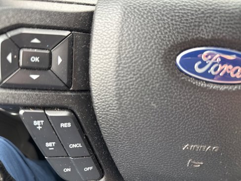 Used 2015 Ford F150 XLT w/ Equipment Group 302A Luxury image 19