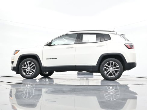 Used 2020 Jeep Compass Latitude w/ Popular Equipment Group image 37