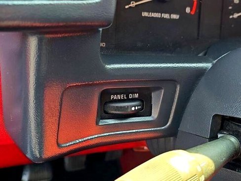 Used 1988 Ford Mustang LX image 15