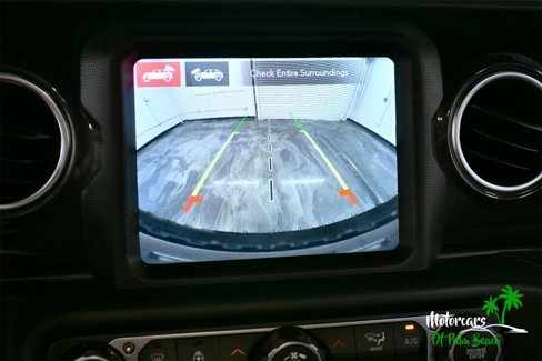Used 2022 Jeep Wrangler Unlimited Rubicon w/ Dual Top Group image 40