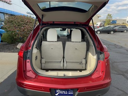 Used 2011 Lincoln MKT AWD w/ 201A Rapid Spec Order Code image 9