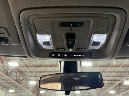 Used 2019 Chevrolet Silverado 1500 RST image 22