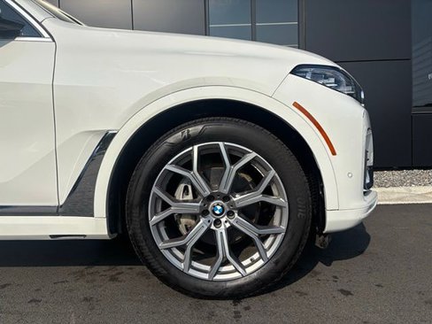 Used 2019 BMW X7 xDrive40i w/ Cold Weather Package image 10