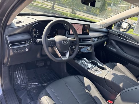 New 2025 INFINITI QX60 Luxe image 13