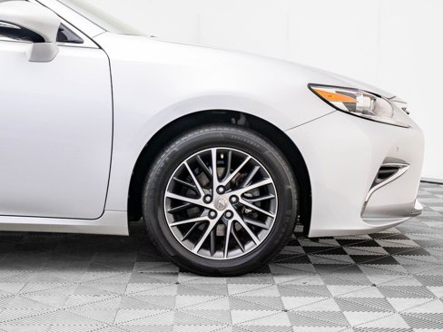 Used 2017 Lexus ES 350 image 33