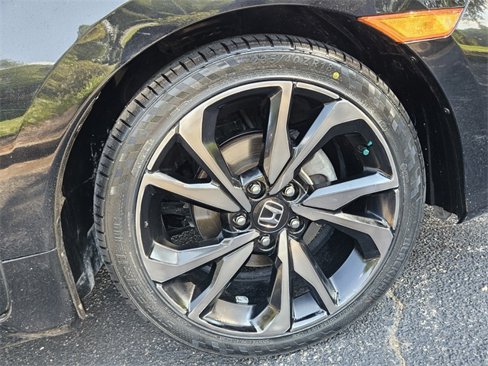 Used 2021 Honda Civic Sport image 15