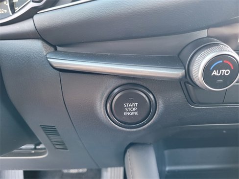 Certified 2025 MAZDA MAZDA3 s image 28