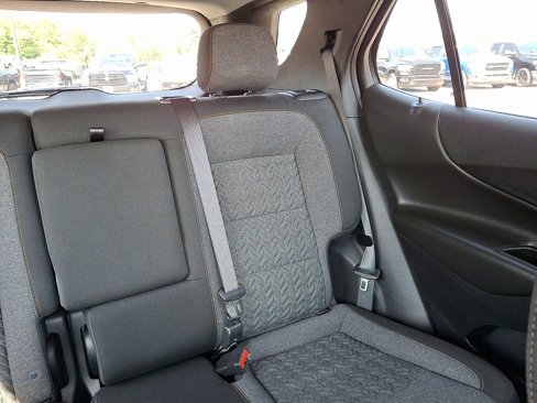 Used 2022 Chevrolet Equinox LT image 21