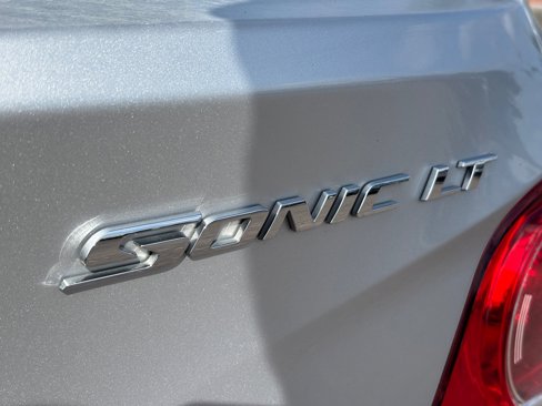 Used 2013 Chevrolet Sonic LT image 16