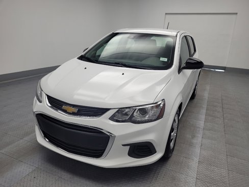 Used 2020 Chevrolet Sonic LT image 15