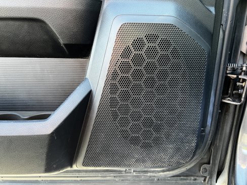 Used 2019 RAM 1500 Classic SLT image 10