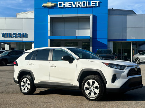 Used 2022 Toyota RAV4 LE image 1