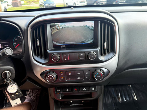 Used 2022 Chevrolet Colorado LT w/ Fleet Safety Package image 28