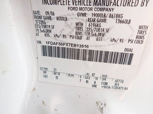 Used 2007 Ford F550 2WD Regular Cab Super Duty image 26