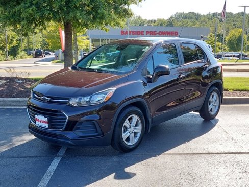 Used 2021 Chevrolet Trax LS w/ Tint and Cruise Package image 7