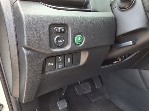 Used 2019 Honda Pilot Touring image 12