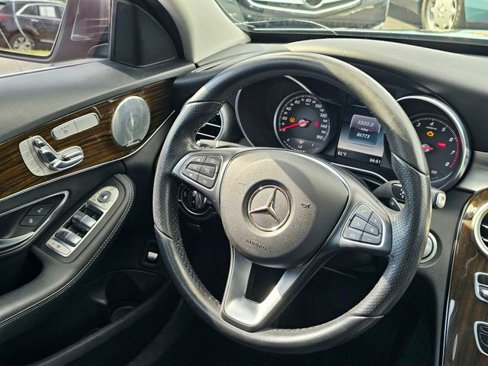 Used 2017 Mercedes-Benz C 300 4MATIC Sedan image 29