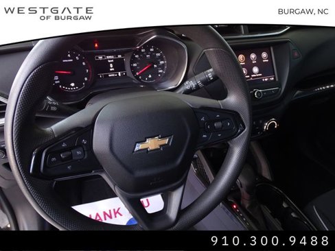 Used 2022 Chevrolet TrailBlazer LT image 21