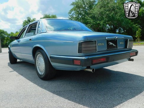 Used 1991 Jaguar XJ Vanden Plas image 12