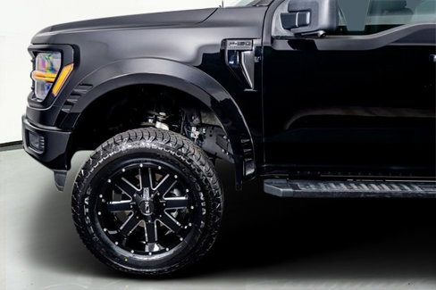 Used 2024 Ford F150 XLT w/ XLT Black Appearance Package image 17