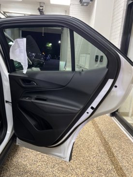 Used 2020 Chevrolet Equinox Premier image 16
