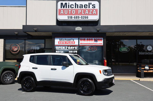 Used 2018 Jeep Renegade Sport w/ Power & Air Group image 2