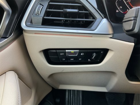 Used 2022 BMW 430i xDrive Coupe w/ Premium Package 2 image 29