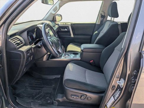 Used 2014 Toyota 4Runner SR5 image 14