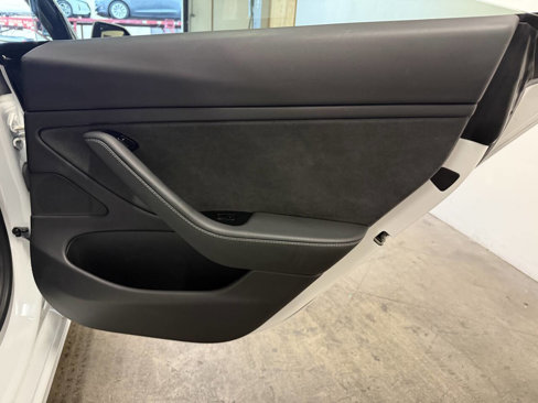 Used 2019 Tesla Model 3 image 25