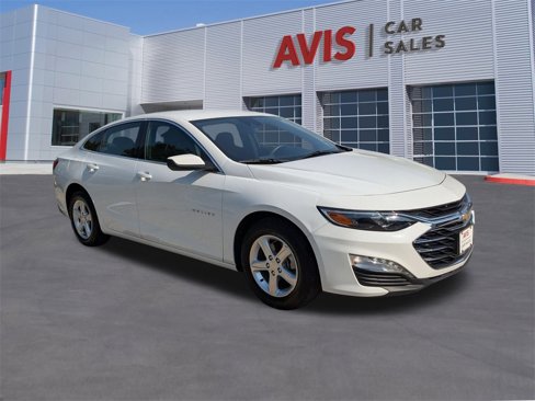 Used 2024 Chevrolet Malibu LT image 3