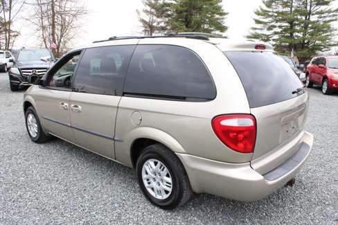 Used 2002 Dodge Grand Caravan Sport image 9