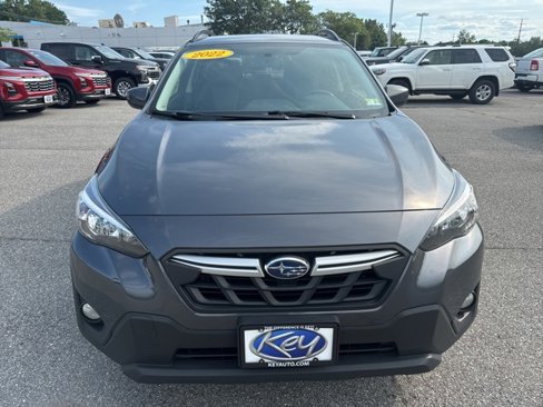 Used 2022 Subaru Crosstrek 2.0i Premium image 2