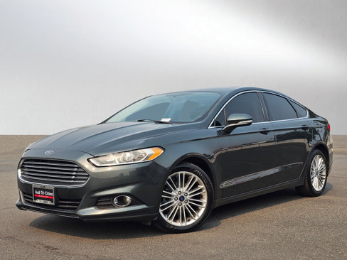 Used 2015 Ford Fusion SE w/ Equipment Group 202A image 1