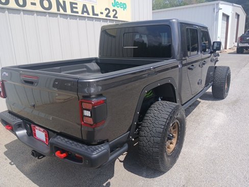 Used 2020 Jeep Gladiator Rubicon image 3