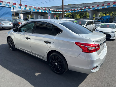 Used 2019 Nissan Sentra SV image 6