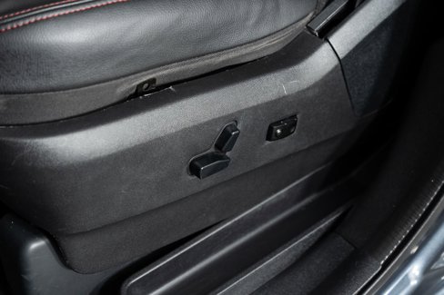 Used 2014 Dodge Grand Caravan R/T w/ Driver Convenience Group image 16
