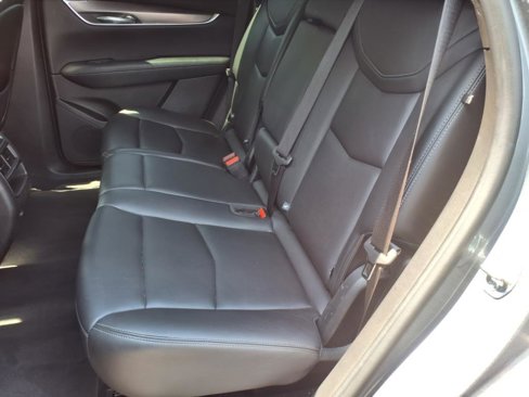 Certified 2022 Cadillac XT5 Luxury image 12