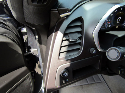 Used 2019 Chevrolet Corvette Grand Sport w/ Grand Sport Heritage Package image 16