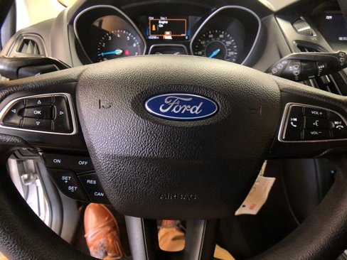 Certified 2016 Ford Focus SE image 13