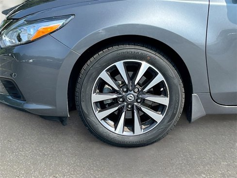 Used 2016 Nissan Altima 2.5 SL w/ 2.5 Technology Package image 28