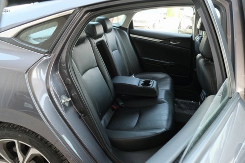 Used 2020 Honda Civic Touring image 27