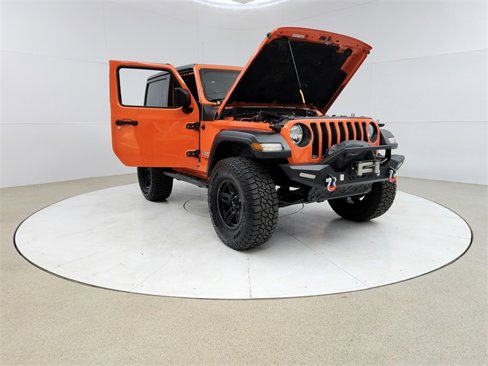 Used 2018 Jeep Wrangler Sport image 9