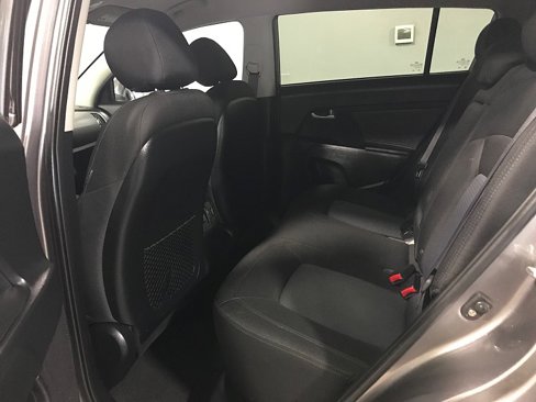 Used 2015 Kia Sportage LX image 19