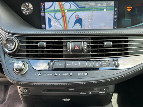 Used 2018 Lexus LS 500 image 24