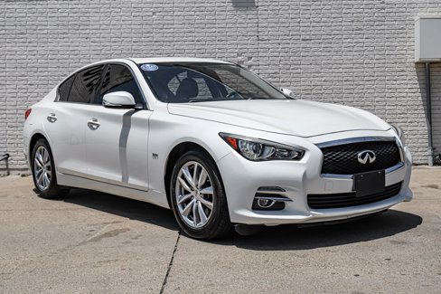 Used 2016 INFINITI Q50 3.0t Premium w/ 3.0T Premium Plus Package image 6