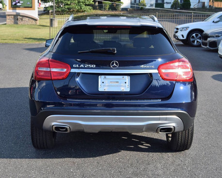 Used 2017 Mercedes-Benz GLA 250 4MATIC w/ Premium Package image 8