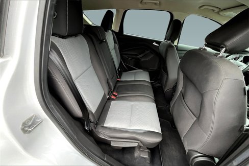 Used 2018 Ford Escape SE image 16